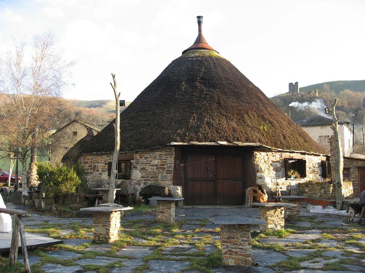 El Secreto De Arlanza Pension Buitenkant foto